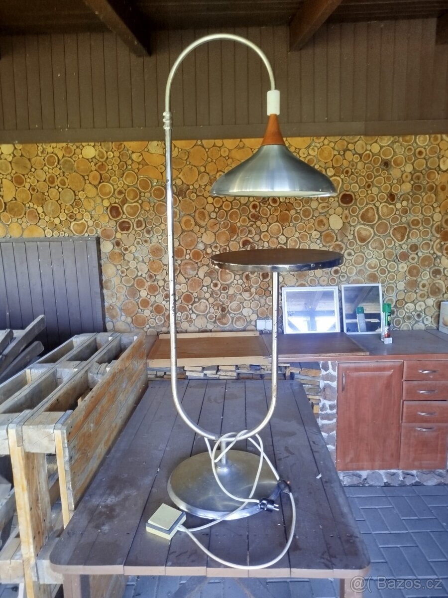 Lampa - funkcionalismus