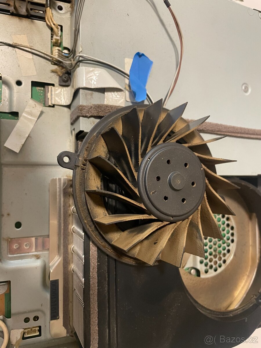 Čištění herních konzolí PS3 PS4 PS5 Xbox