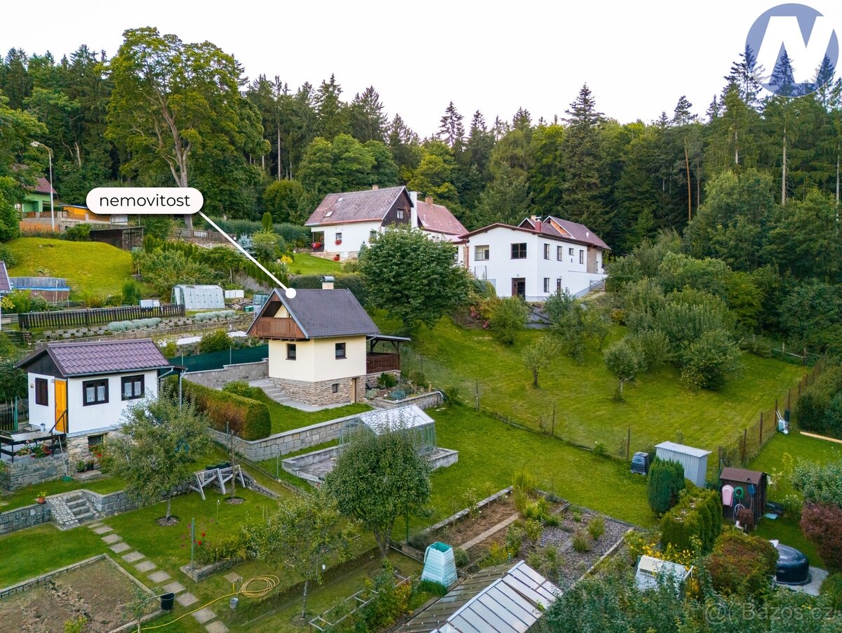 Prodej zahrady 349 m² se zděnou chatou, Vimperk