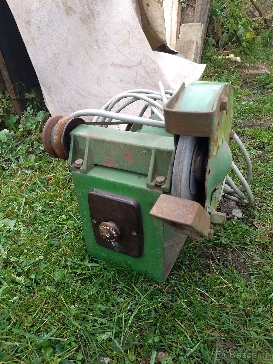 Bruska kotoučová 370w