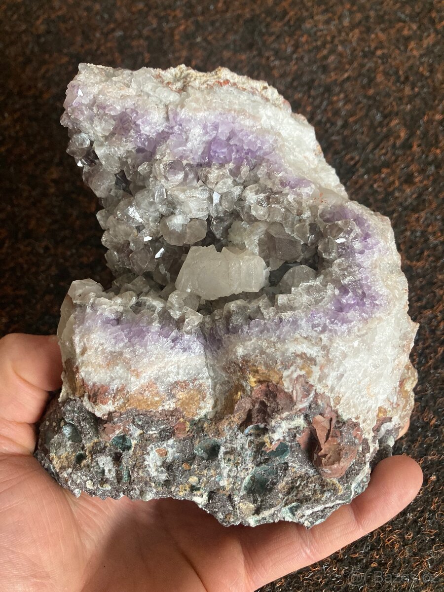 Ametyst, záhněda, kalcit - Doubravice