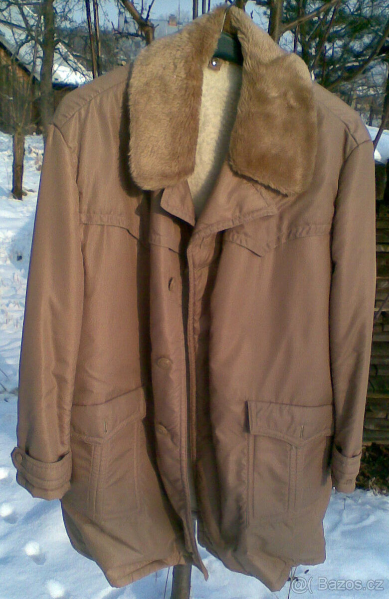 Prodám 3/4 zimní béžový kabát č. 53