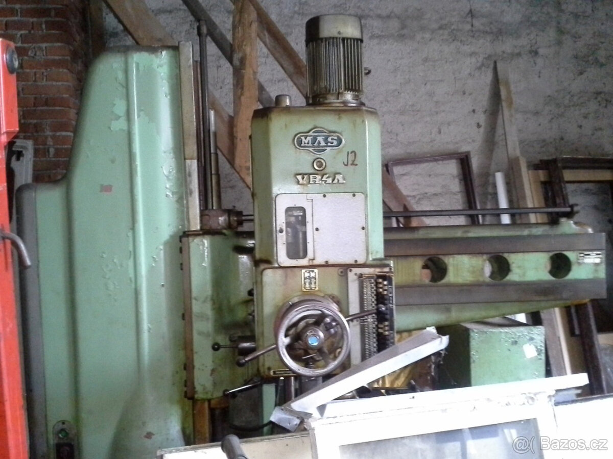 Otočná vrtačka VR 4A, Kovosvit Sezimovo Ústí