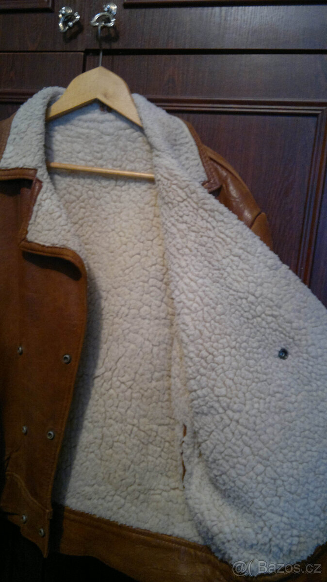 PRODÁM KOŽENOU BUNDU