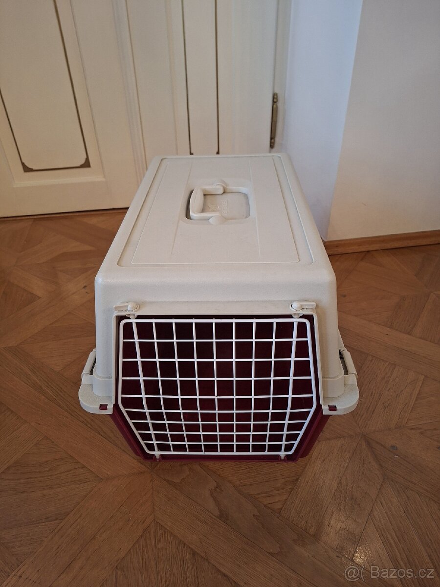 Přepravka na kočky