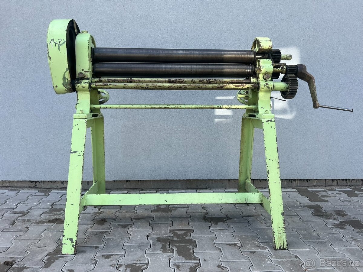 Ruční zakružovačka1000/3