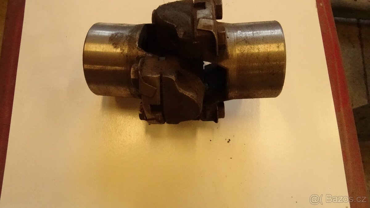 Prodám kardanový kloub