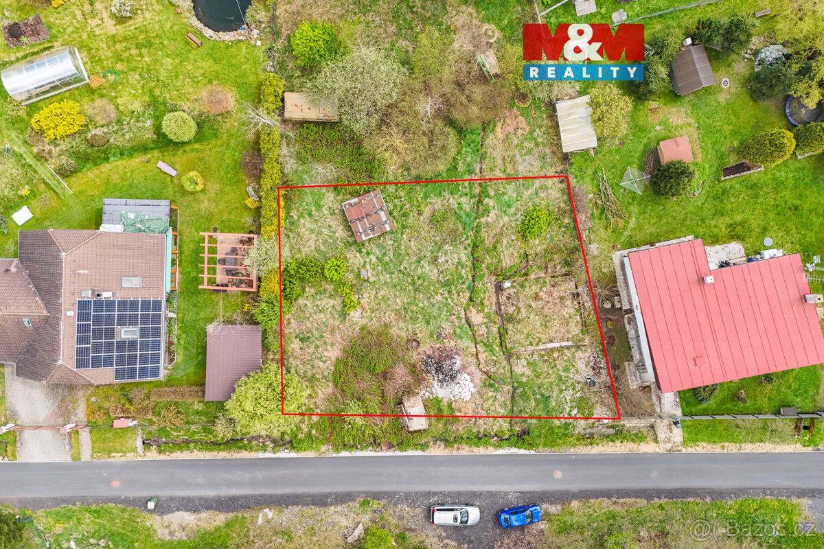 Prodej pozemku k bydlení 671 m2 v Kraslicích