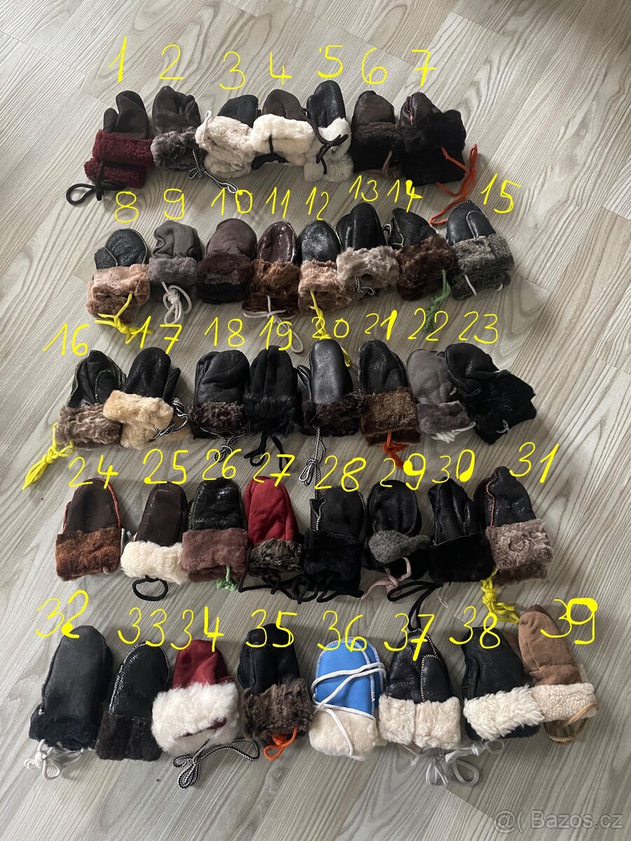 Nové, dětské rukavice s kožíškem. Pův.cena 290,-