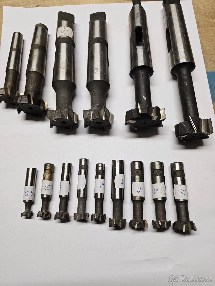 Fréza tvarová pro drážky T