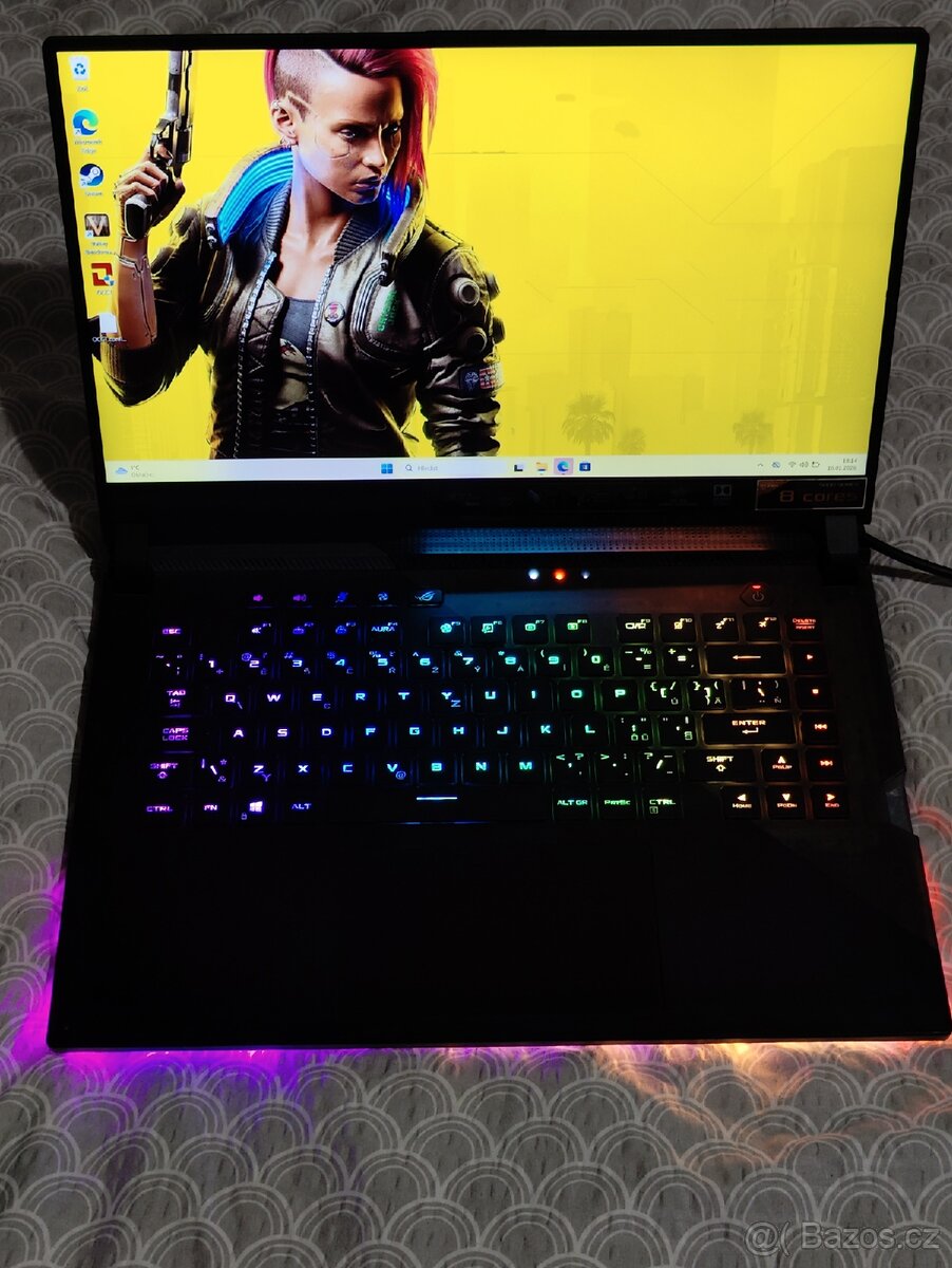 Herní notebook Asus ROG z RTX 3080, R7 5800H