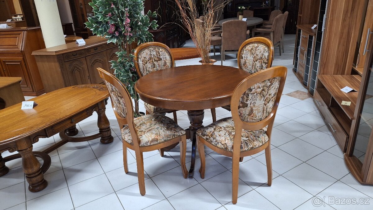Jidelni stul rozkládací +4 židle