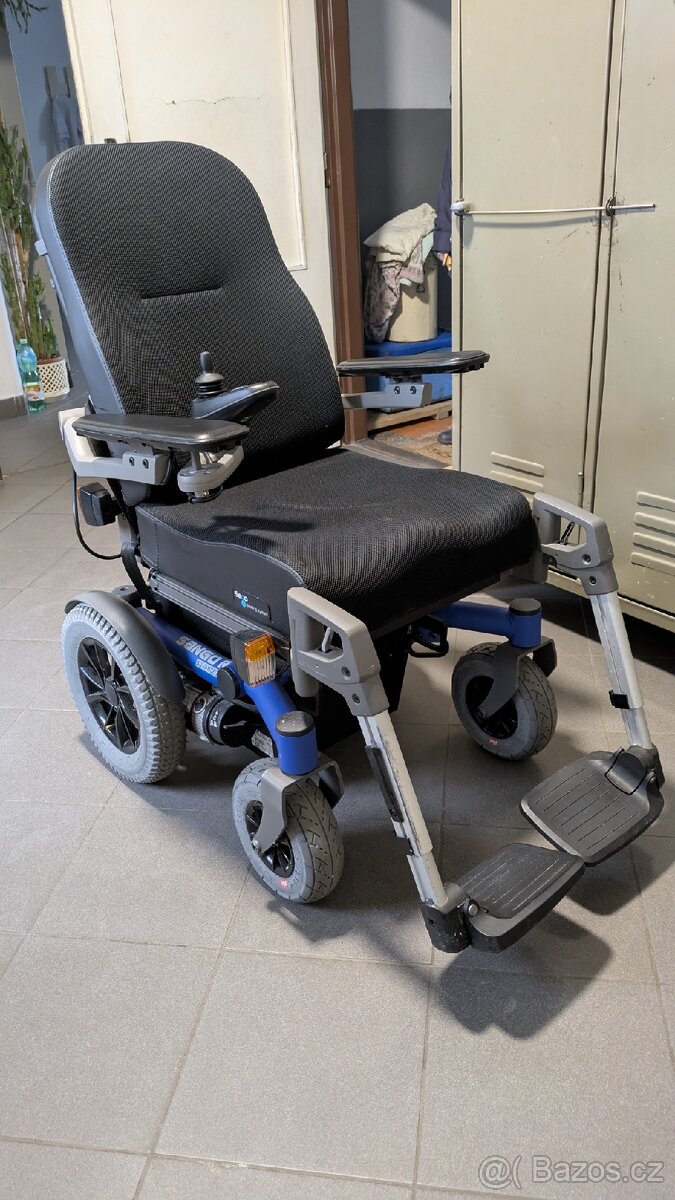 Invalidni elektricky vozik Sango Advanced R