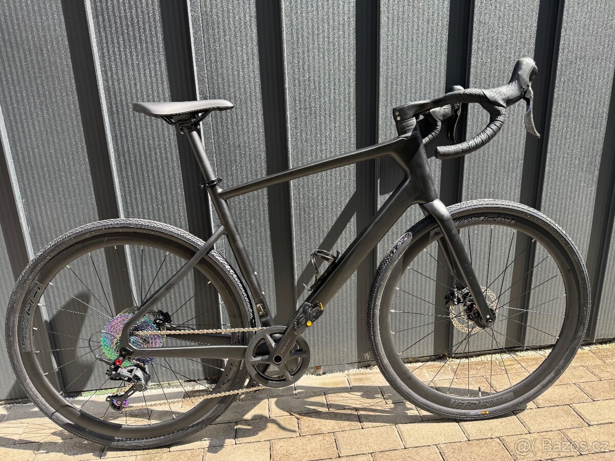 Nové celokarbonové Gravel kolo 1x12 Akce + dárek