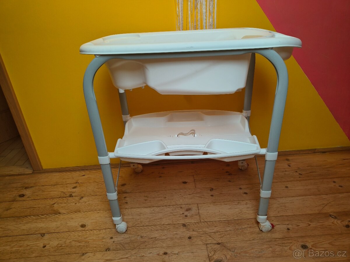 Vanička se stojánkem