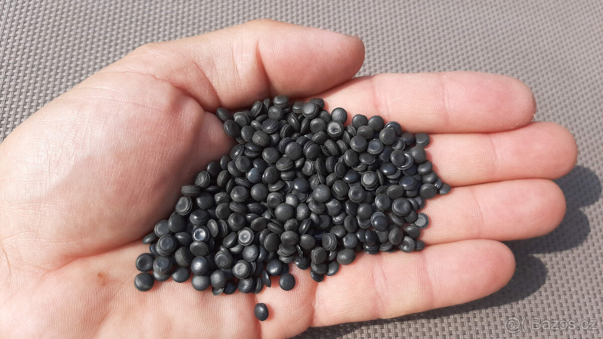 Výplň do streleckého vaku