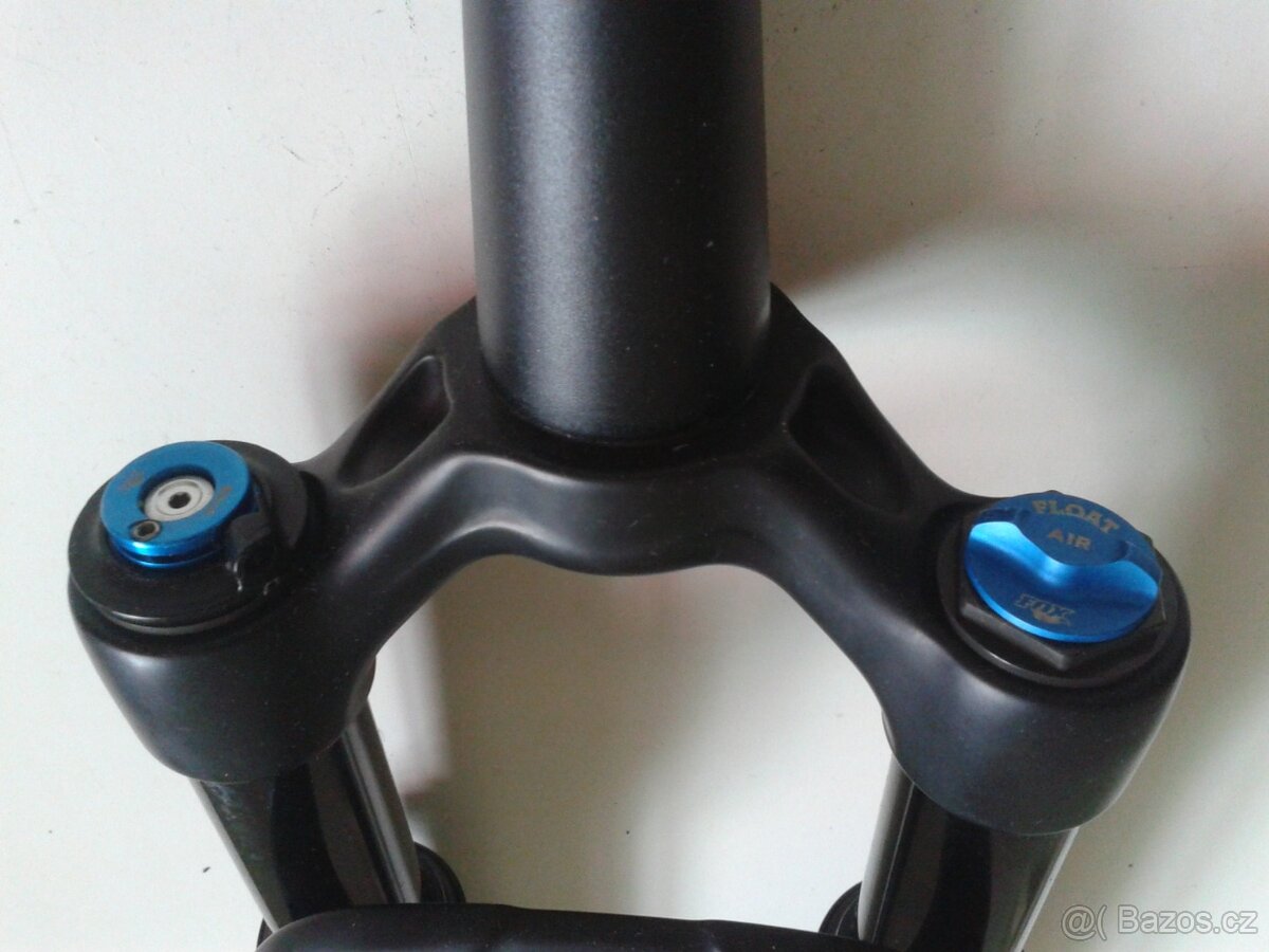 Fox 32 Float Performance Step Cast 29"