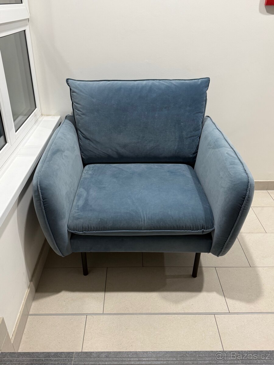 Pohodlné křeslo bonami