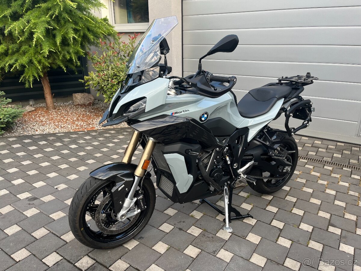 BMW S1000XR -nový motocykl - plná výbava-model 2021