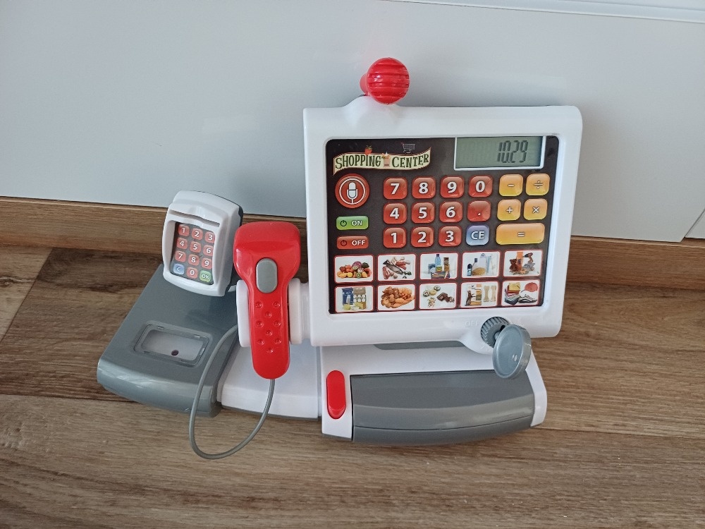Dětská pokladna pro malé prodavačky