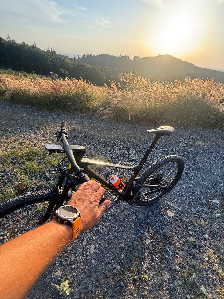 SCOTT SPARK RC TEAM ISSUE TR