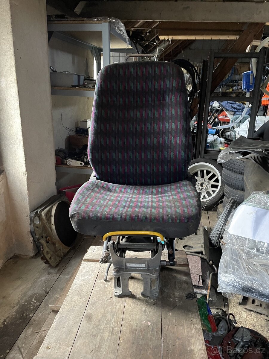 Prodám sedačku