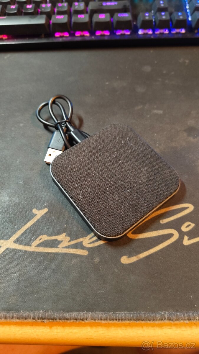 Yenkee bezdrátová nabíječka