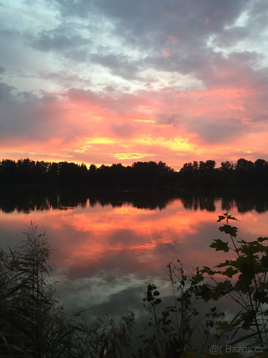 Chata se zahradou ve Vodňanech.