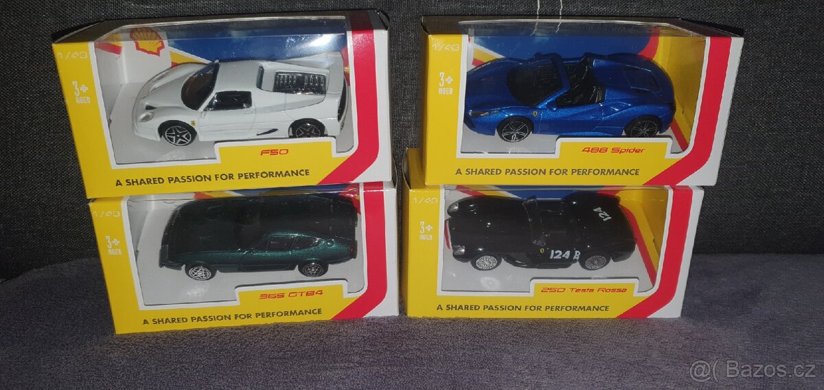 Modely auticek Ferrari z Shellky
