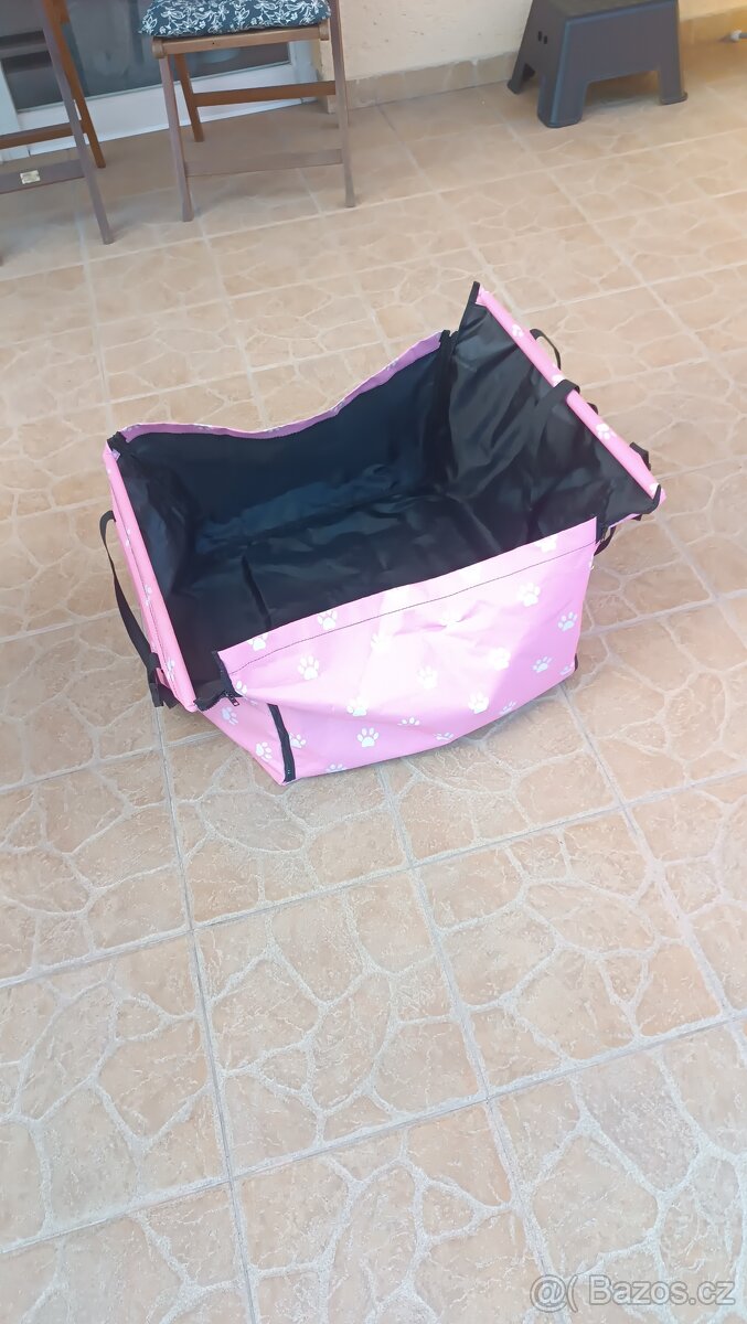 Prepravni taska pro psy