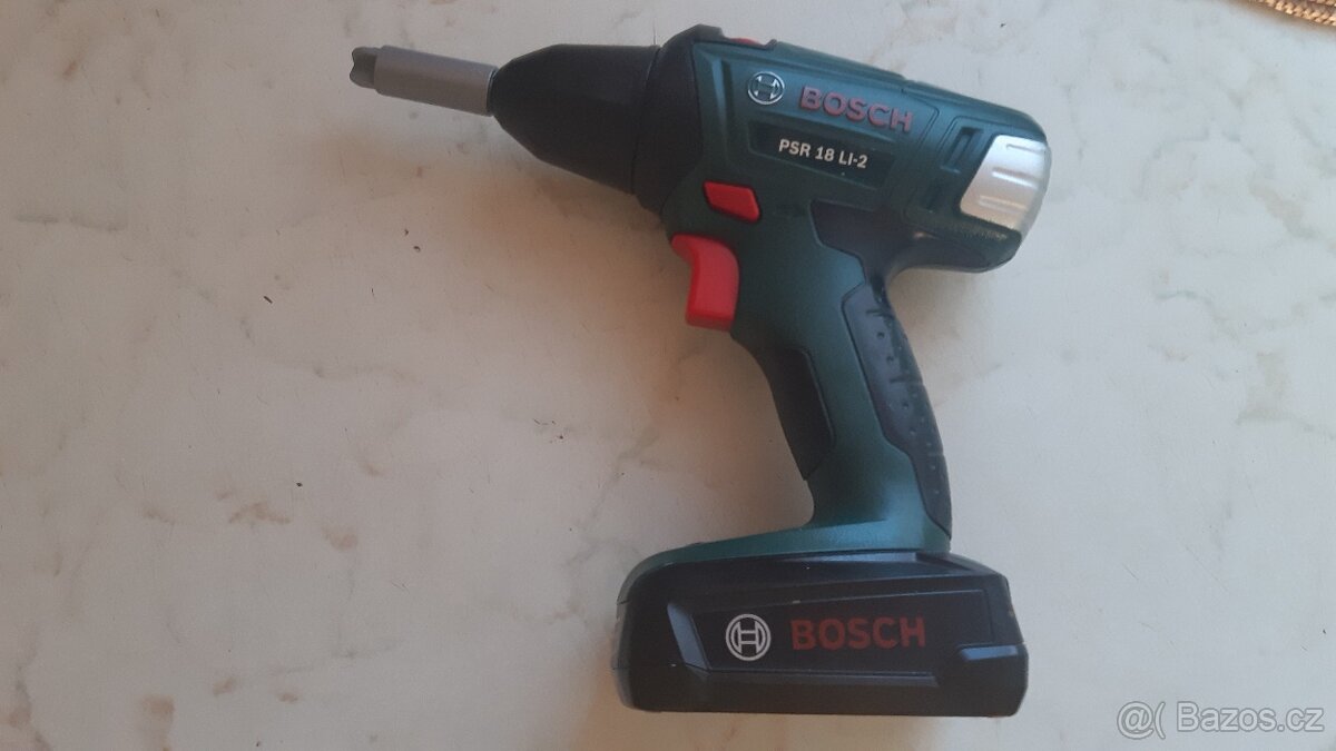 Dětská aku vrtačka (šroubovák) Bosch
