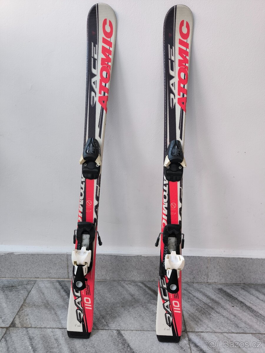 Atomic Race 10 lyže 110 cm – velmi dobrý stav