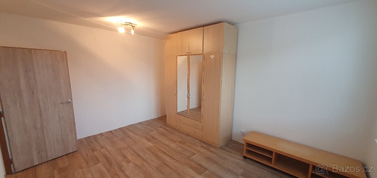 Prodám 1+1 v Hodoníně