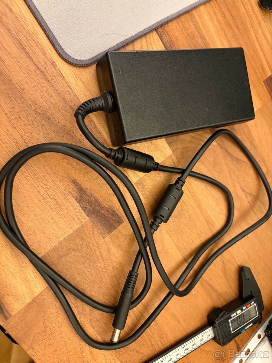 Adaptér Dell 045G4G 180W, konektor 7,4mm