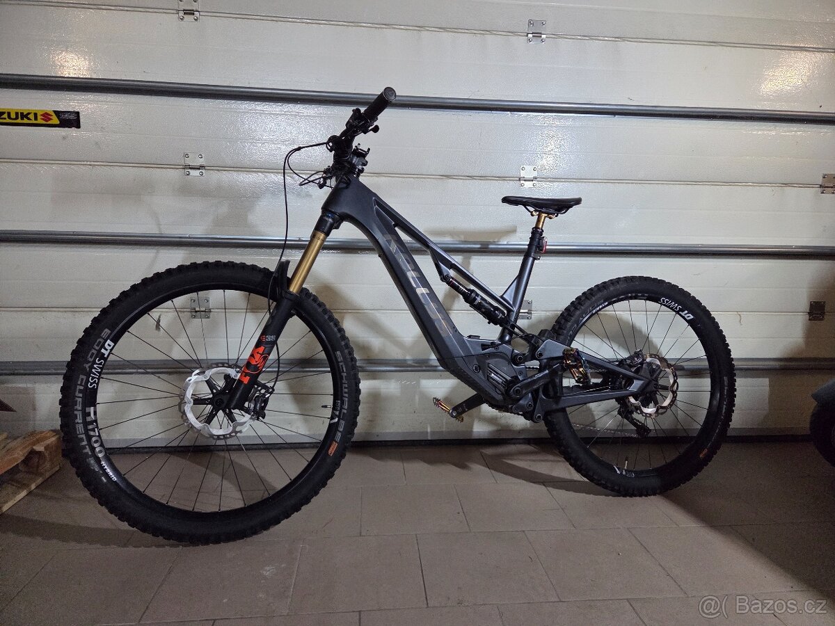 Elektrokolo Kellys theos F90