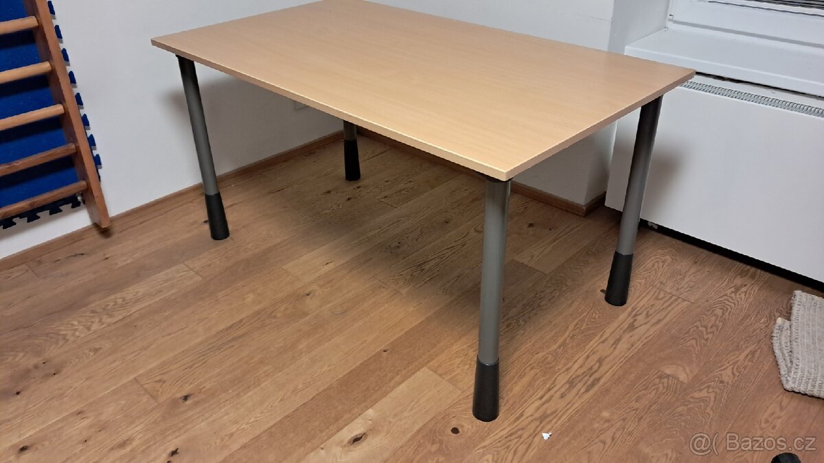 Stůl pracovní 140/80
