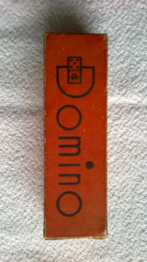 DOMINO