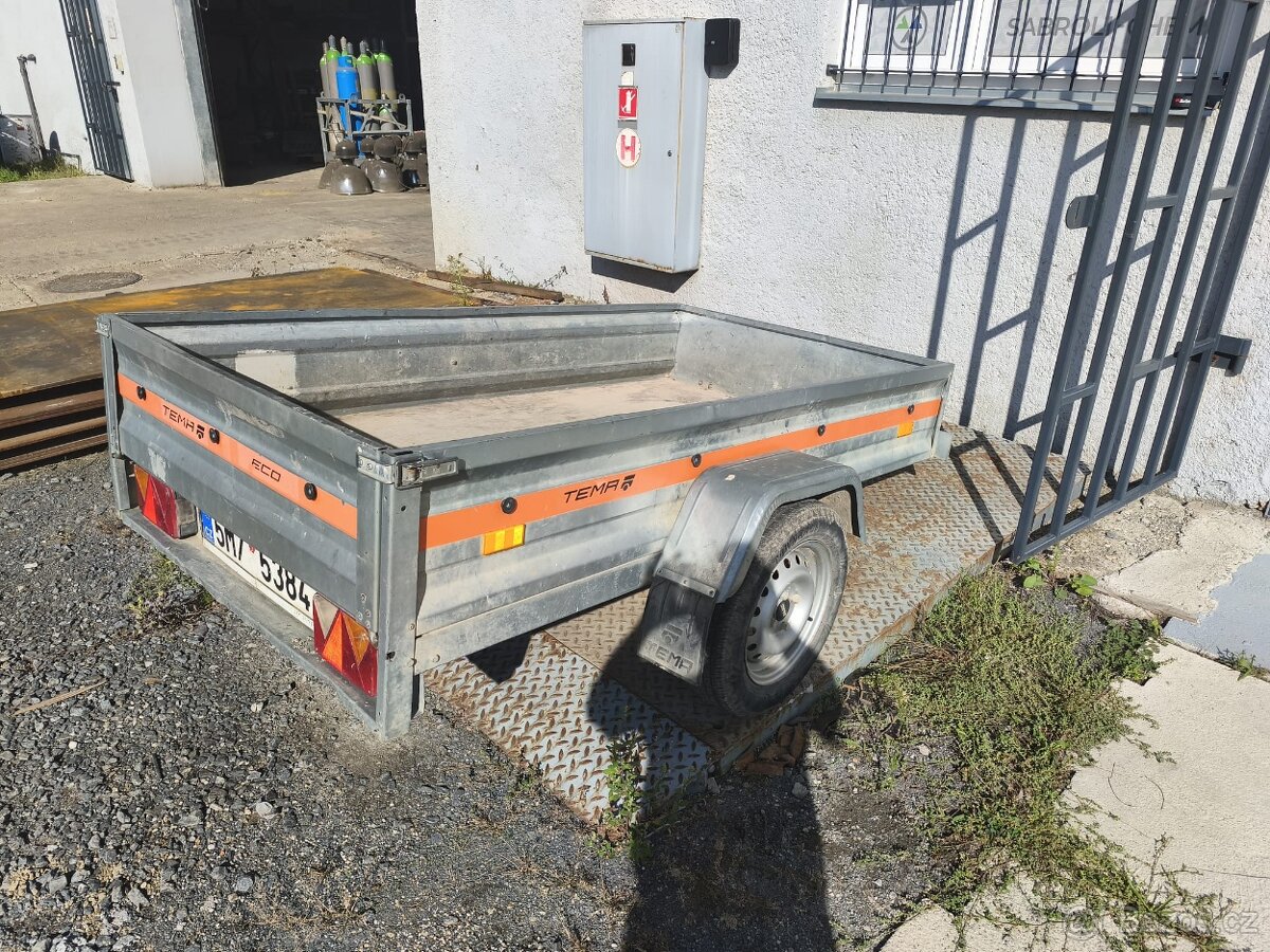 přívěsný vozík Tema k zapůjčení