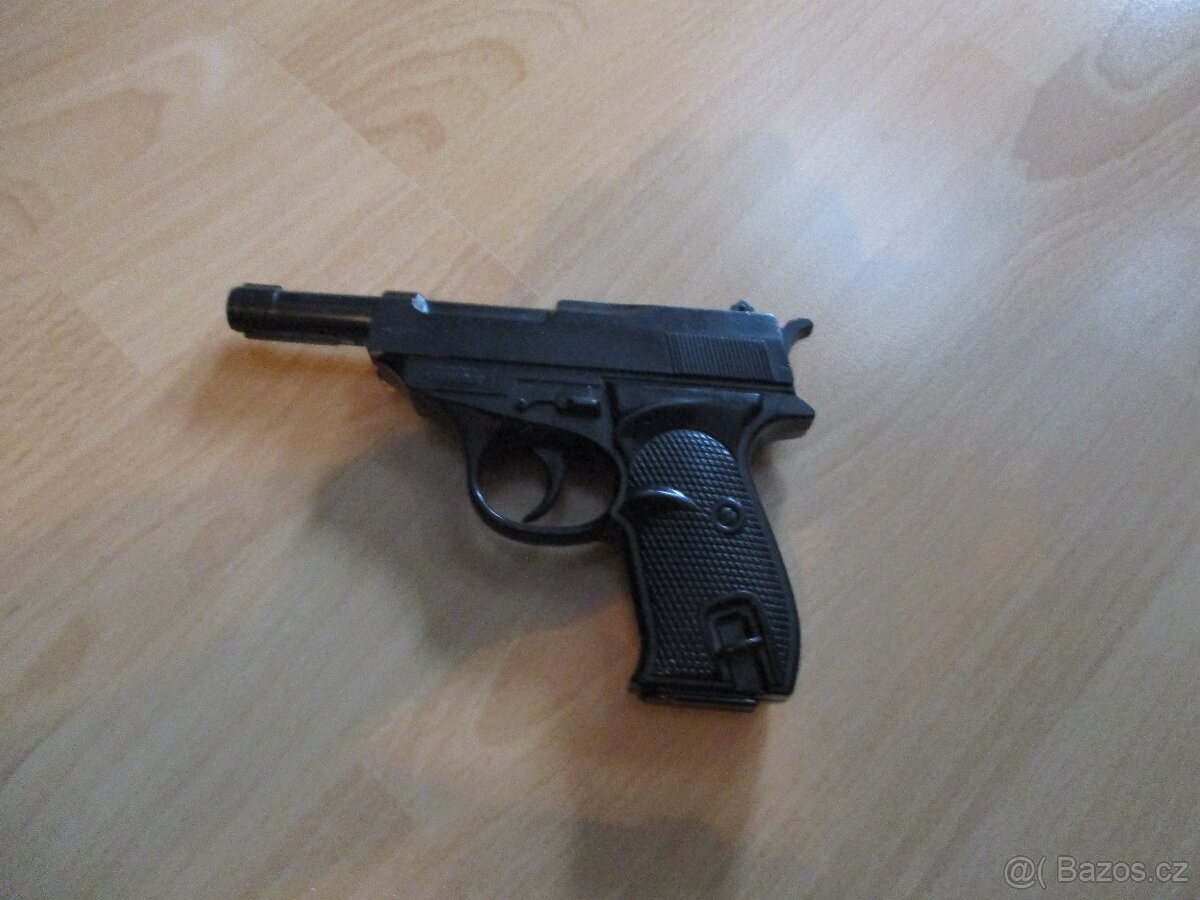 Pistolka plastová - made in italy