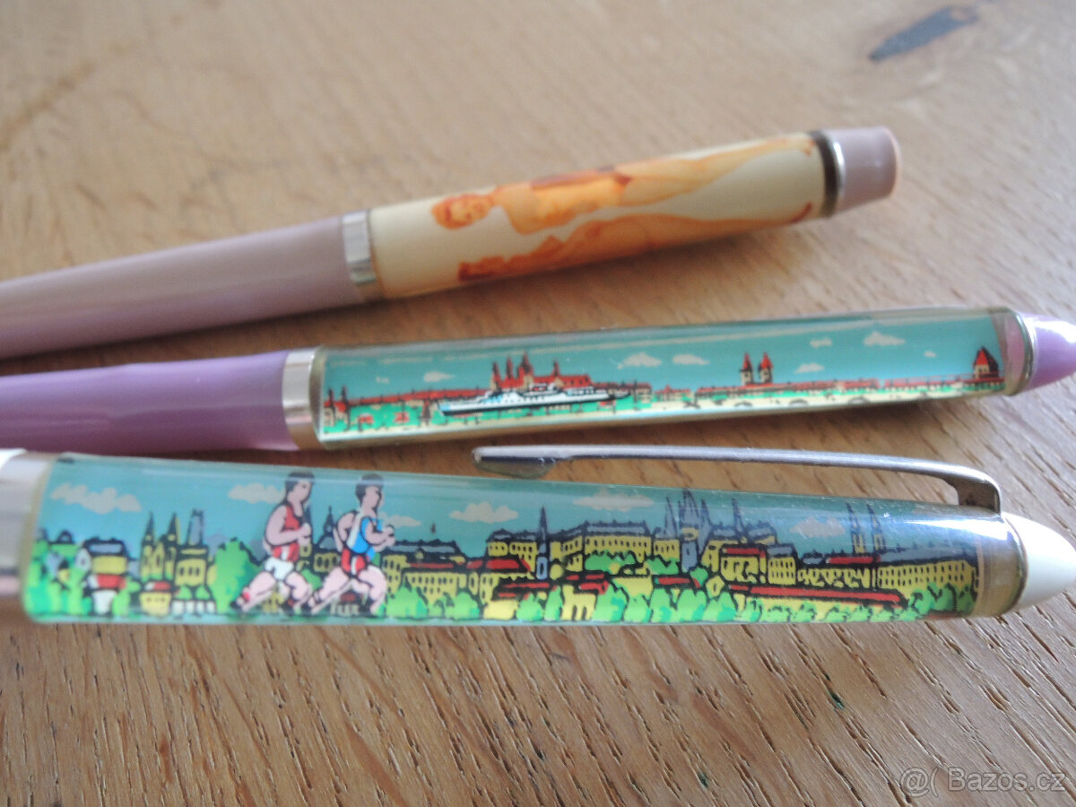 Retro propisky Spartakiáda svlékaci 3ks retro pero