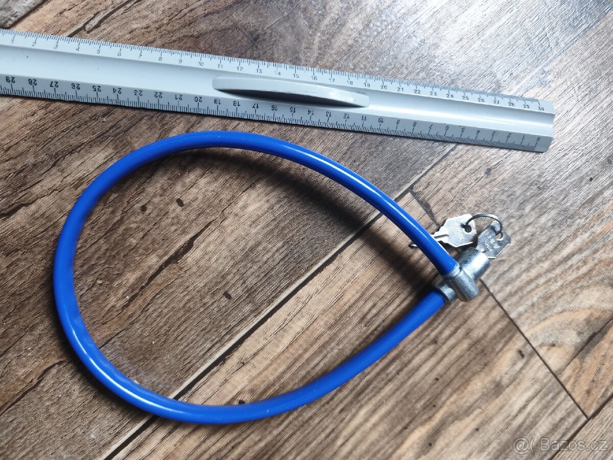 Retro zámek na kolo