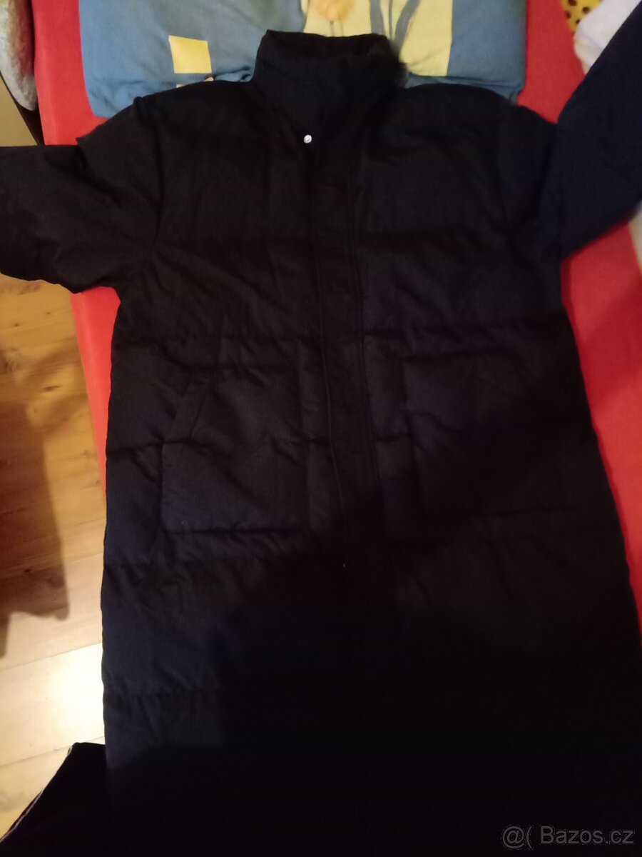 Zimní bunda, kabát