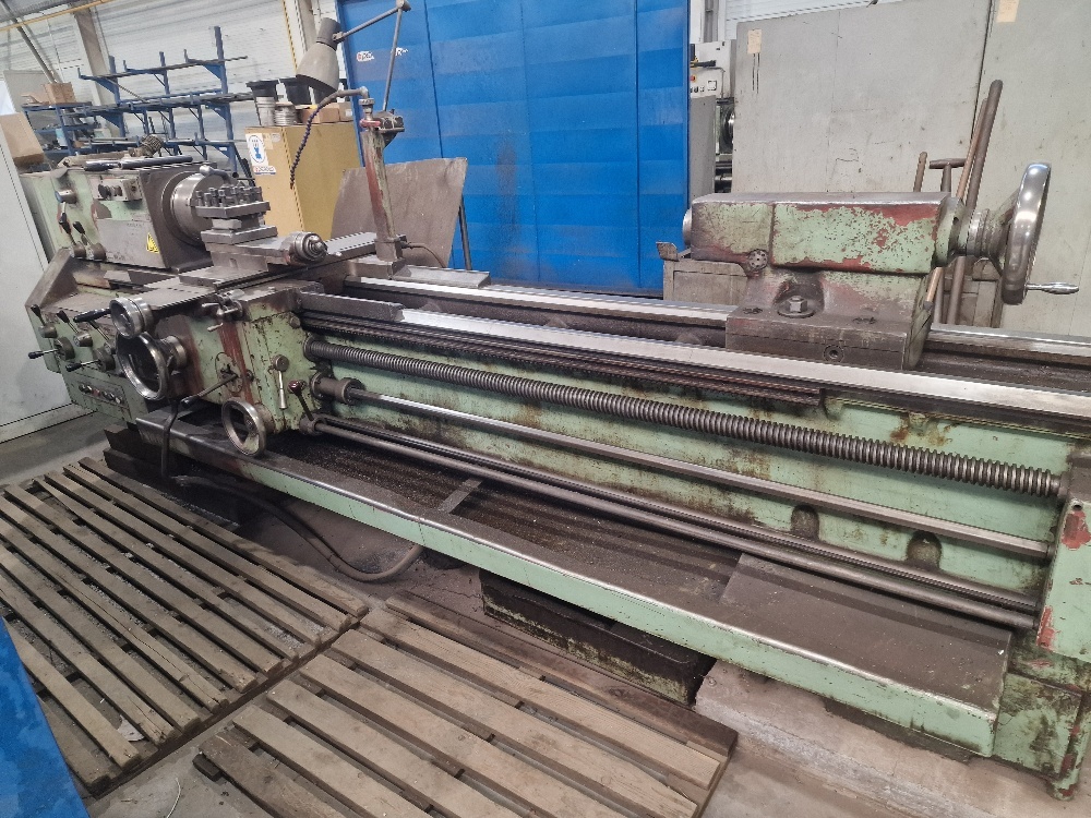 Hrotový soustruh SU 50 A / 2000