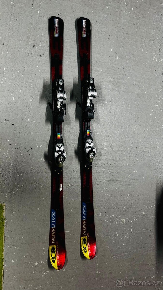 Lyže Salomon slalomové, 165cm