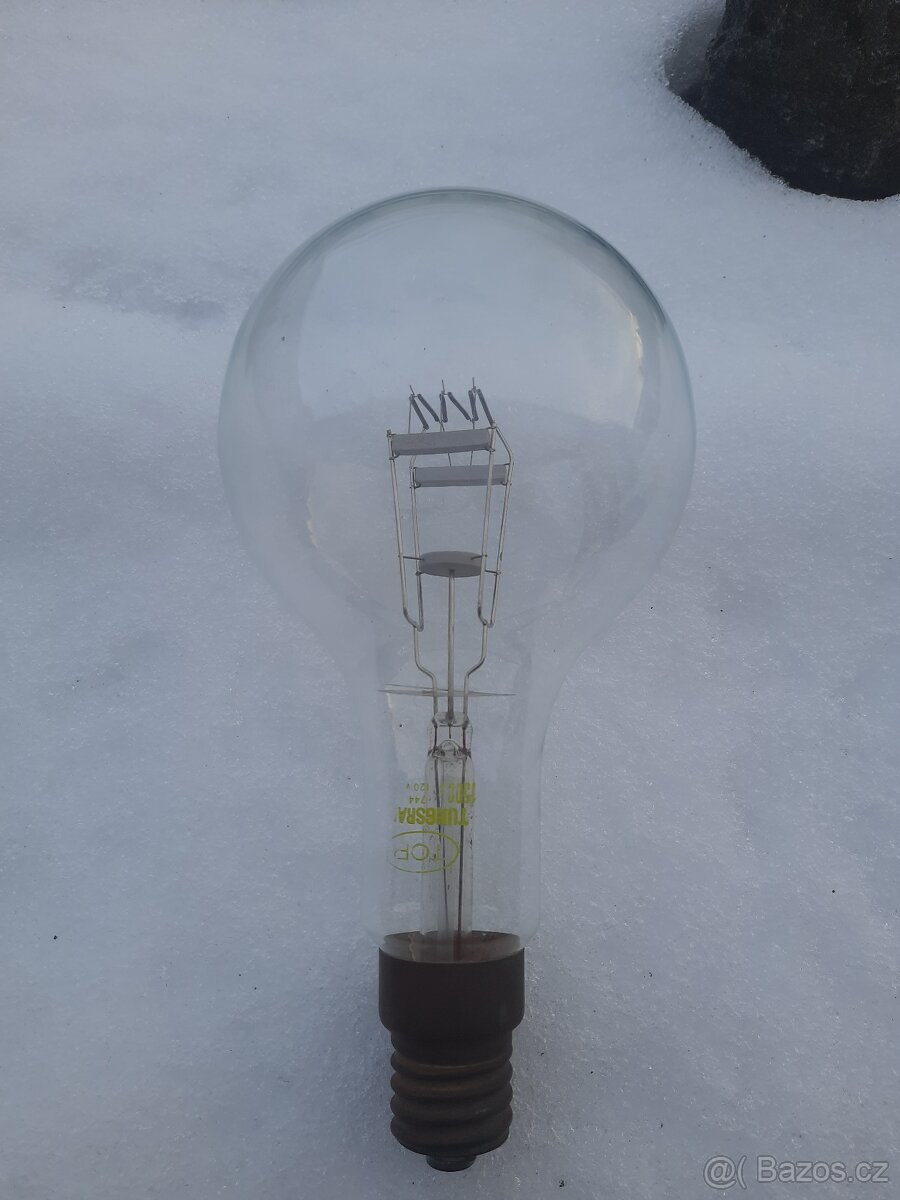 Netypická žárovka Tungsram Top