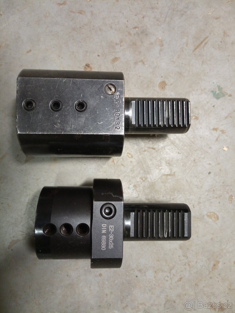 Držáky na soustruh