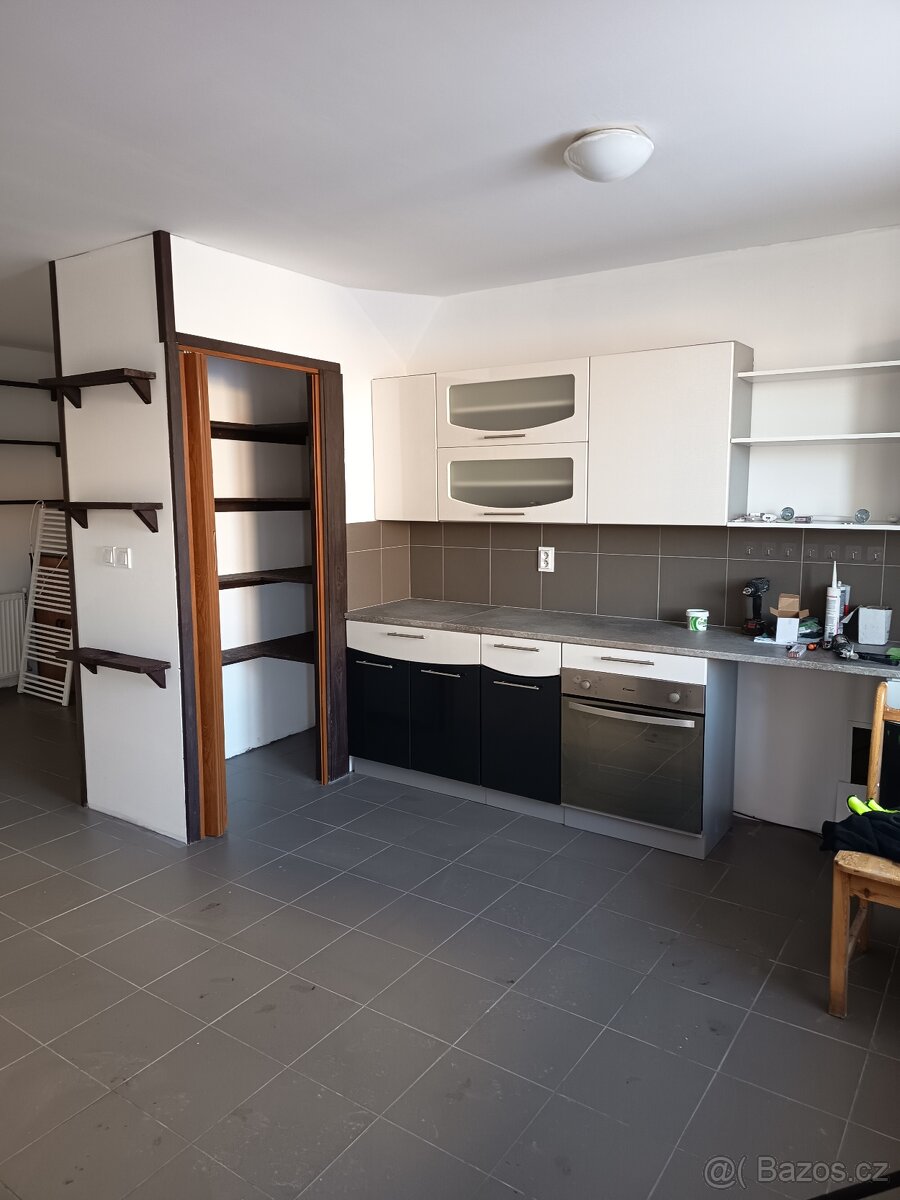 Nabízíme veškeré rekonstrukční a stavební práce od A-Z.