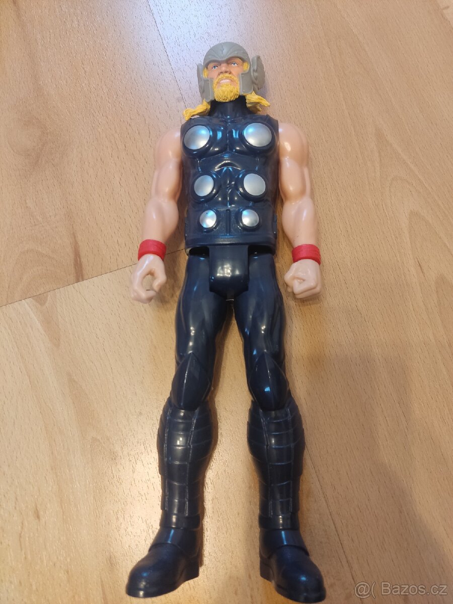 Figurka Titan Thor