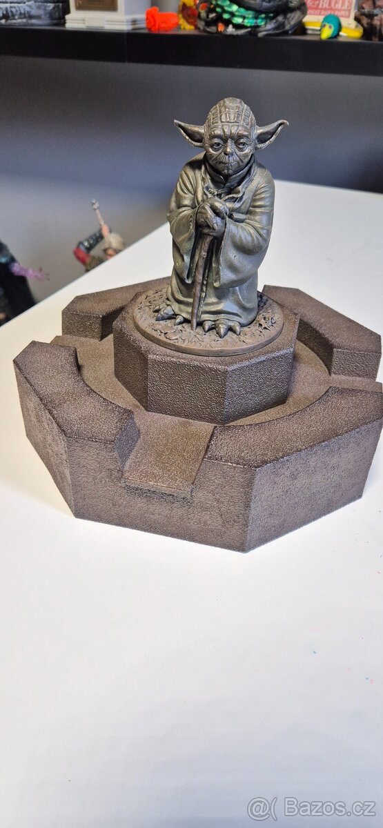 Star Wars - Cold Cast Statue YODA Fountain (Limited Edition)