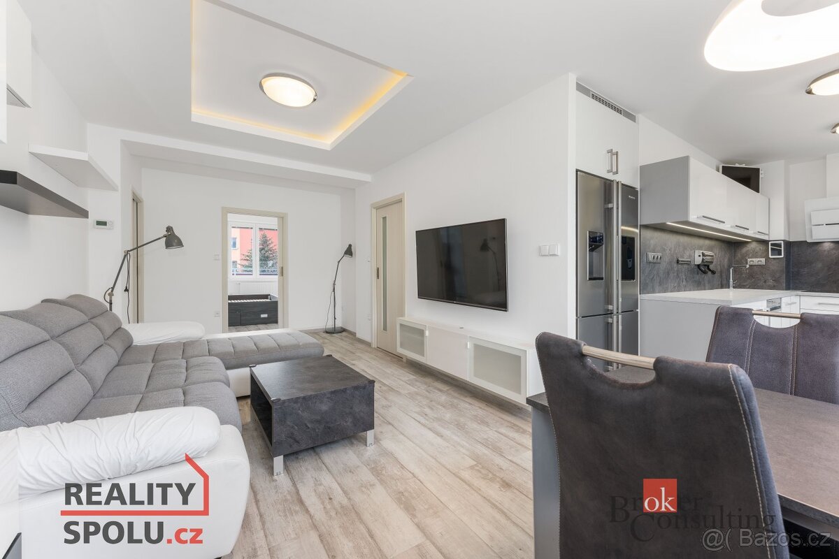 Pronájem, byty/3+kk, 65 m2, Čs. armády 872, 51721 Týniště na